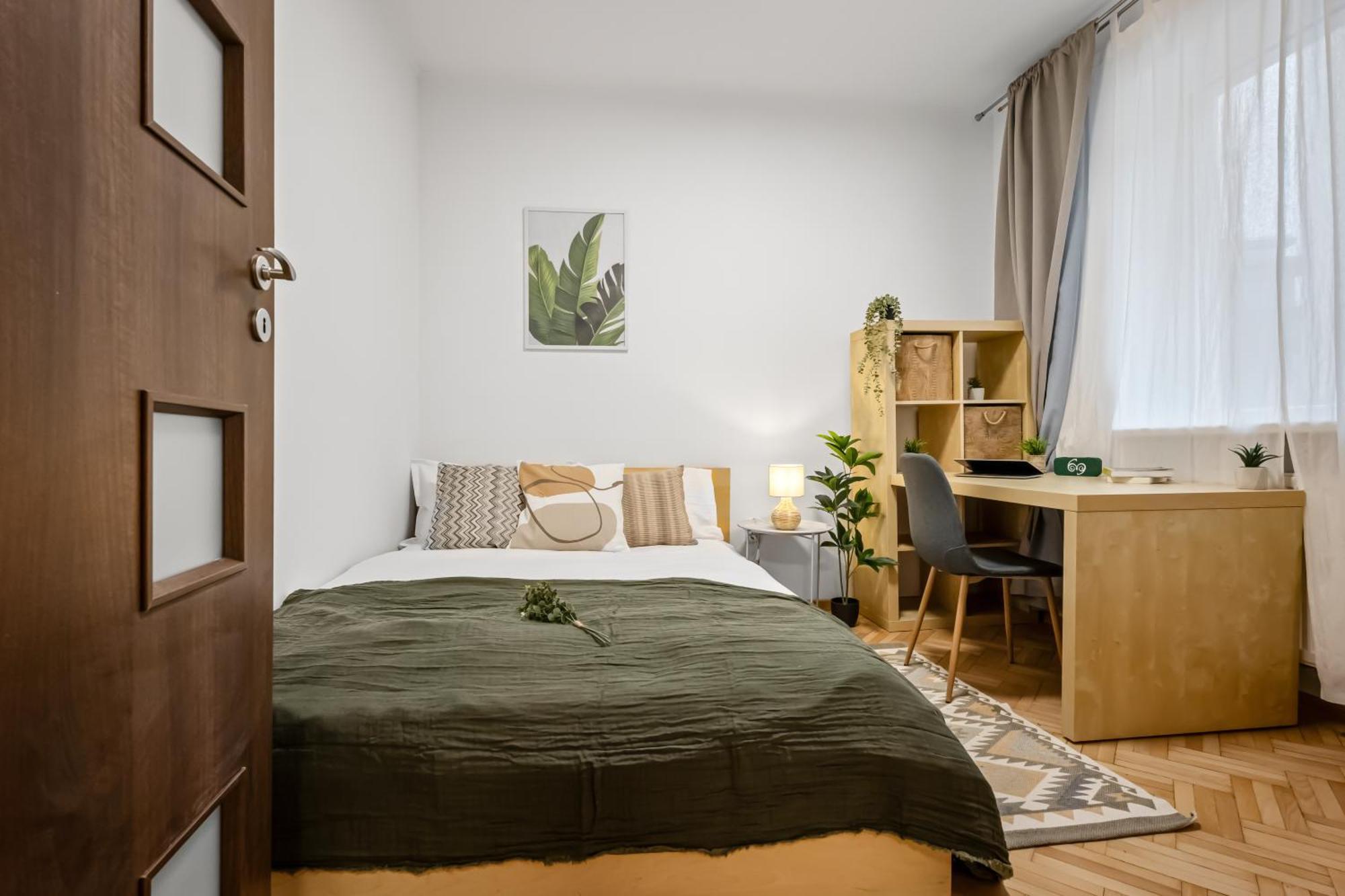 Earthy Escape - Central Apt With Balcony Bukares Bagian luar foto